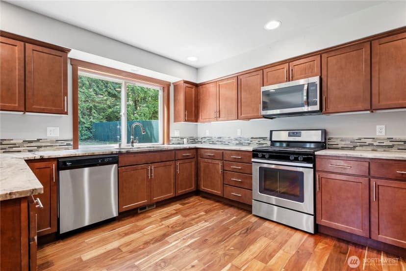 Property photo for 2761 W 99th Street, Blaine photo 6