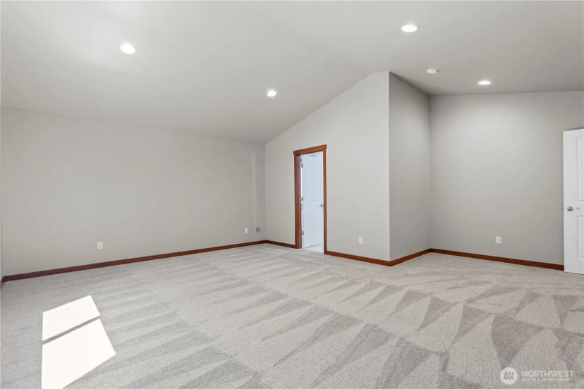 Property photo for 2761 W 99th Street, Blaine photo 31