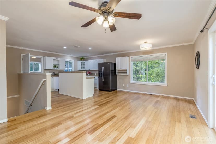 Property photo for 22421 Se 331st Street, Auburn photo 11