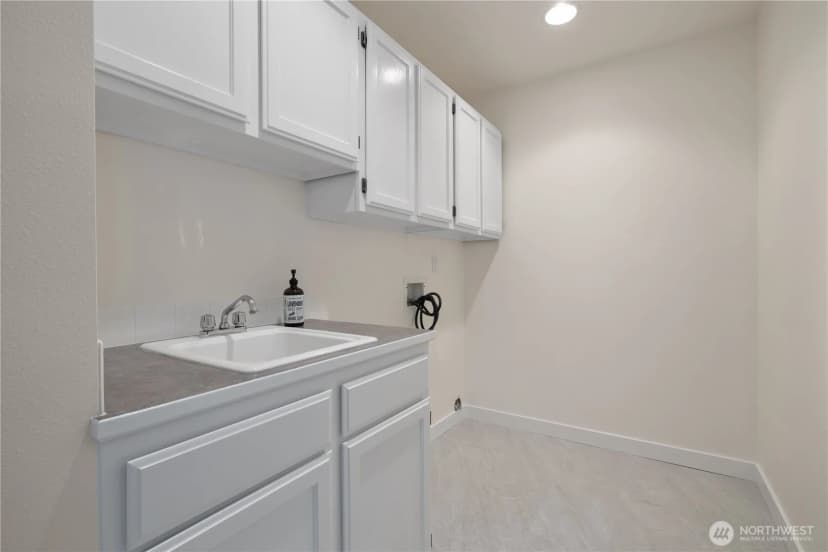 Property photo for 6714 45th Place Ne, Marysville photo 26