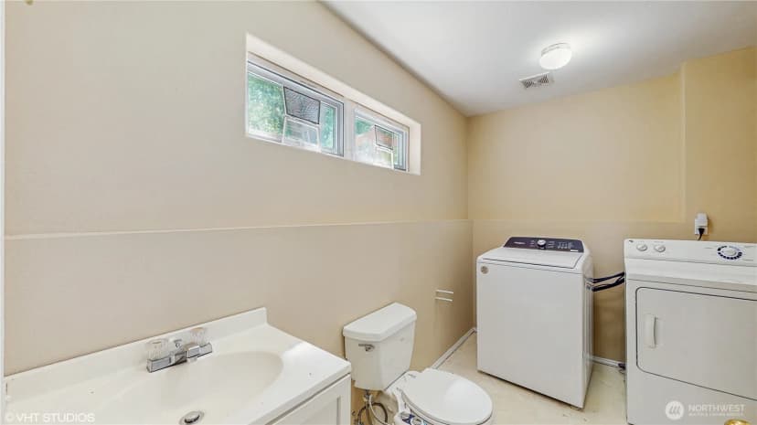 Property photo for 12331 Ne 101st Lane, Kirkland photo 20