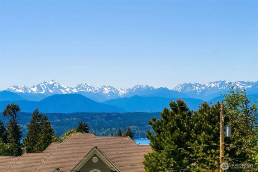 Property photo for 25443 Pioneer Way Nw, Poulsbo photo 38