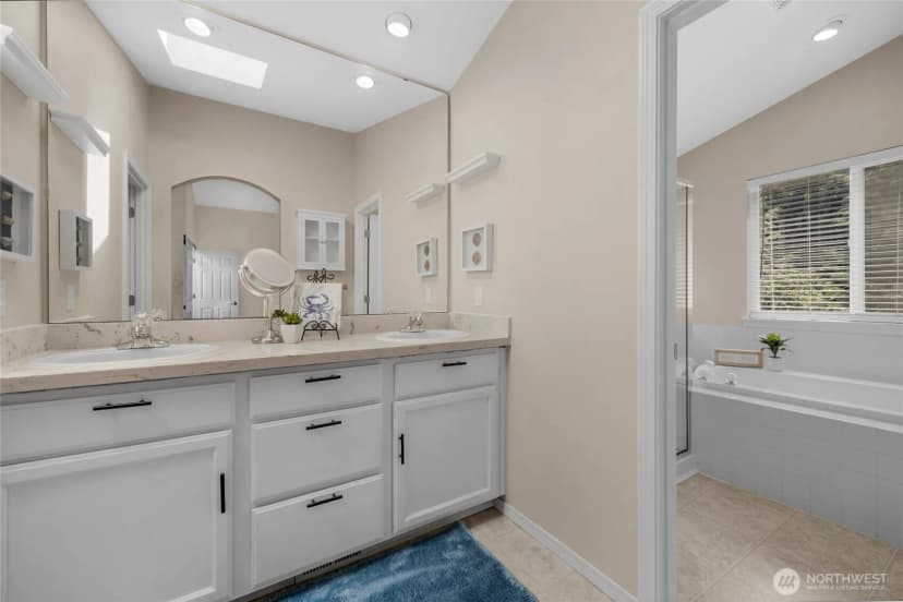 Property photo for 2132 151st Place Sw, Lynnwood photo 23
