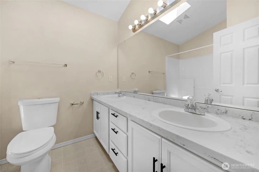 Property photo for 2132 151st Place Sw, Lynnwood photo 18