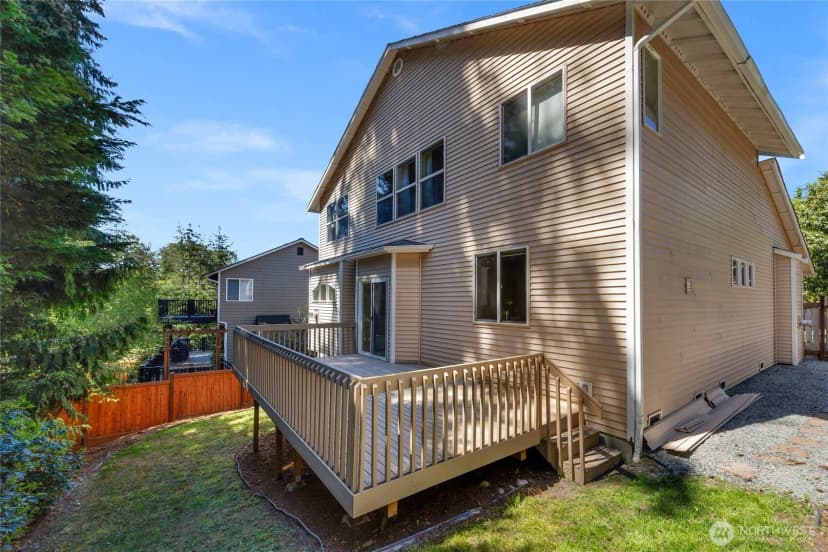 Property photo for 2132 151st Place Sw, Lynnwood photo 25
