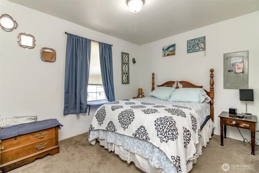 Property photo for 1902 S 17th Street, Tacoma photo 10
