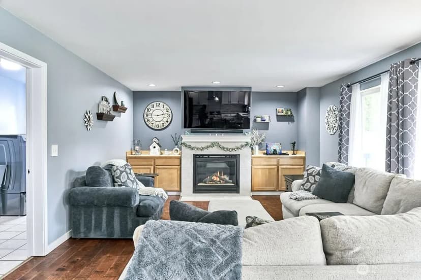 Property photo for 16714 10th Place W, Lynnwood photo 17