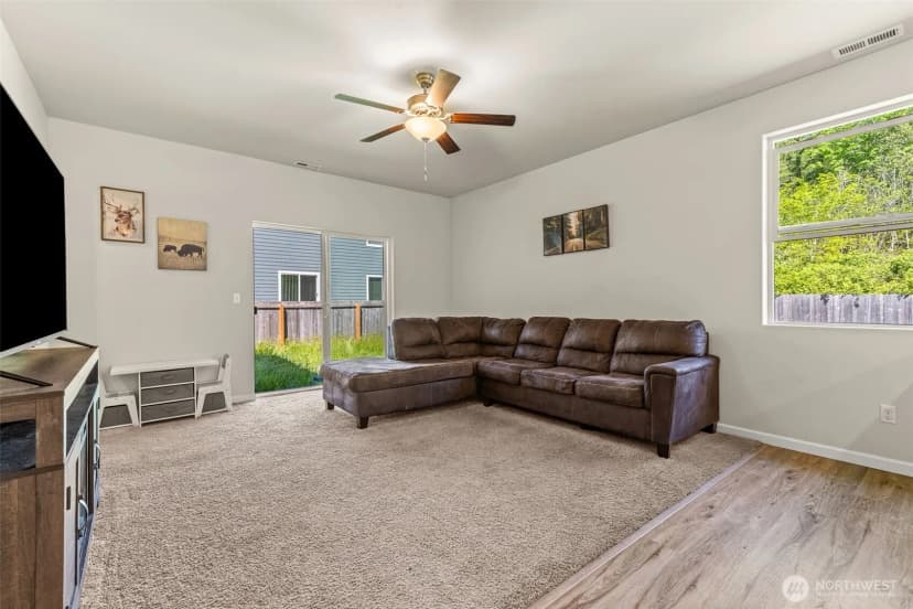 Property photo for 31403 120th Place Se, Sultan photo 7