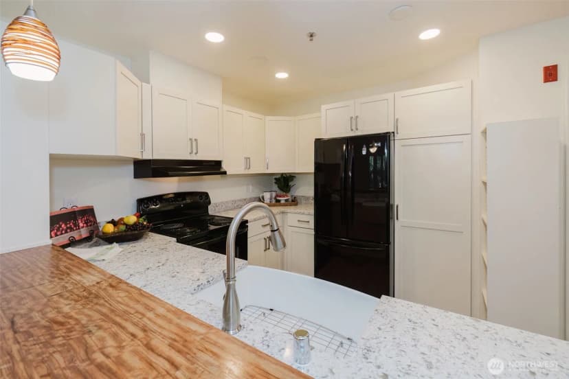 Property photo for 1750 152nd Avenue Ne #w110, Bellevue photo 7