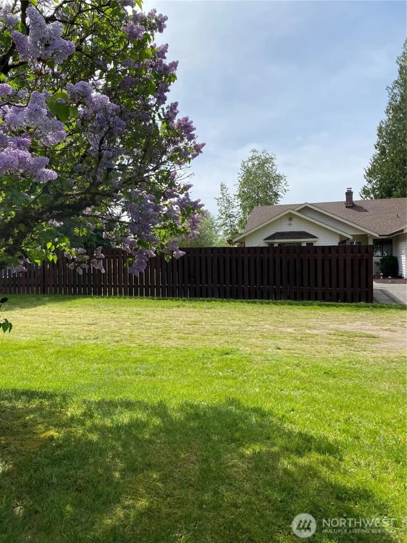 Property photo for 11310 Bingham Avenue E, Tacoma photo 3
