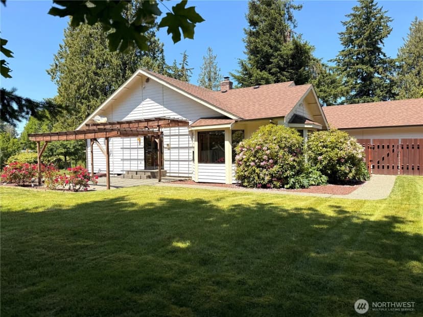 Property photo for 11310 Bingham Avenue E, Tacoma photo 7