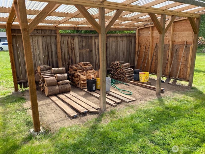 Property photo for 11310 Bingham Avenue E, Tacoma photo 11