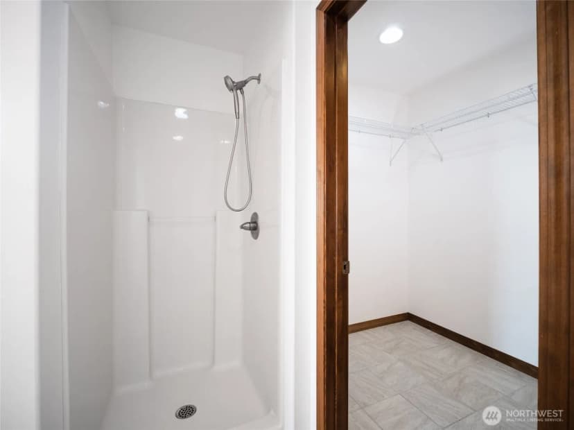 Property photo for 23201 Road 12 Nw, Quincy photo 23
