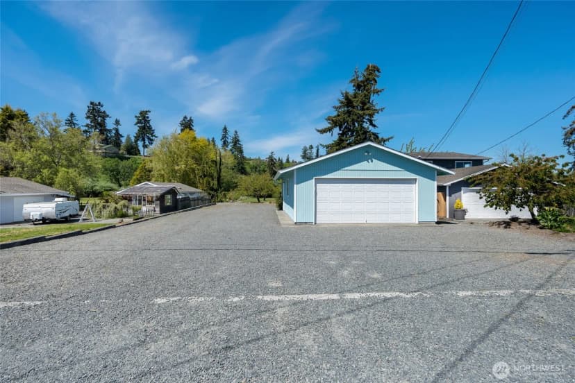 Property photo for 130 Priest Point Drive Ne, Tulalip photo 27