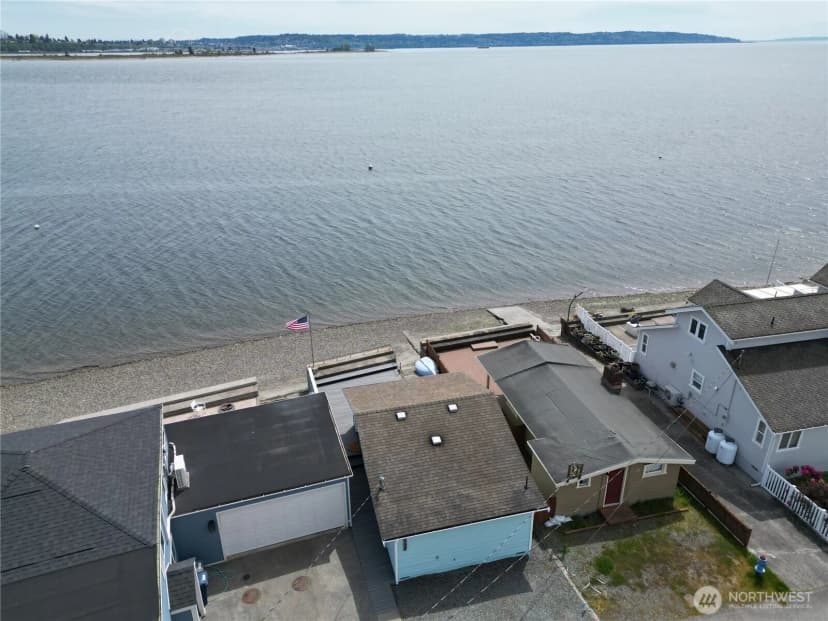 Property photo for 130 Priest Point Drive Ne, Tulalip photo 7