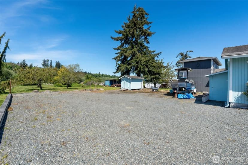 Property photo for 130 Priest Point Drive Ne, Tulalip photo 33