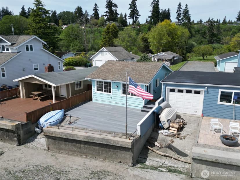 Property photo for 130 Priest Point Drive Ne, Tulalip photo 4