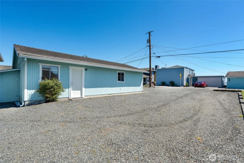 Property photo for 130 Priest Point Drive Ne, Tulalip photo 32