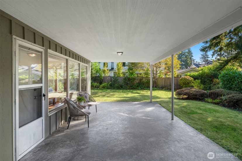 Property photo for 2965 74 Avenue Se, Mercer Island photo 10