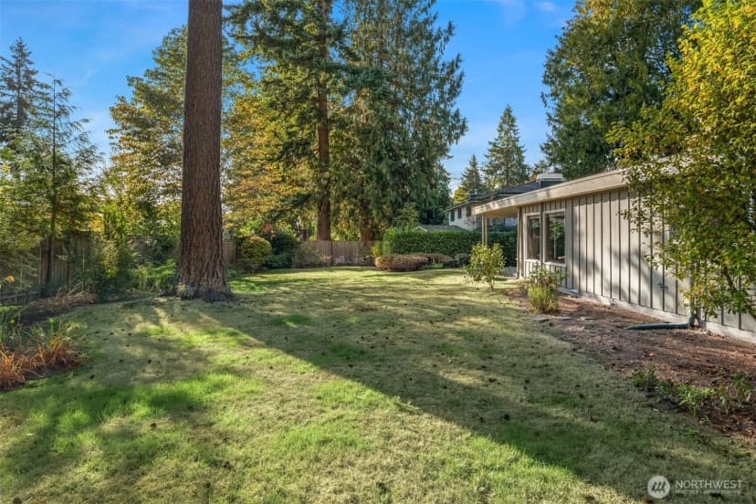 Property photo for 2965 74 Avenue Se, Mercer Island photo 8