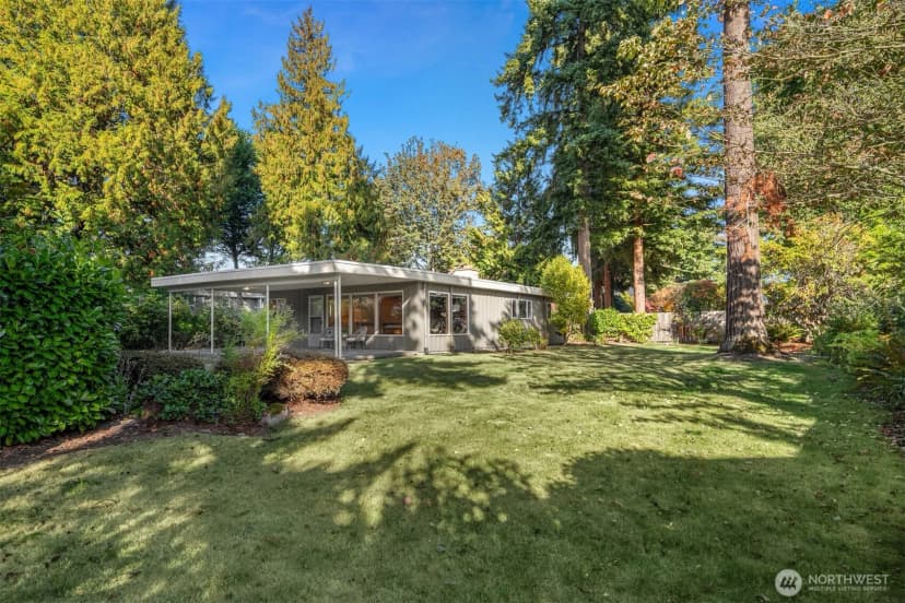 Property photo for 2965 74 Avenue Se, Mercer Island photo 5