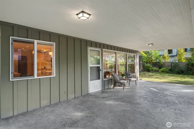 Property photo for 2965 74 Avenue Se, Mercer Island photo 9