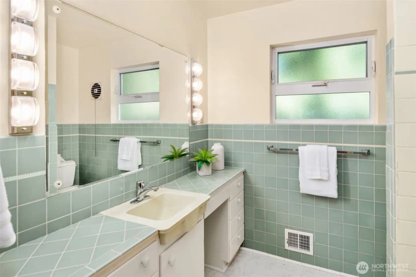 Property photo for 2965 74 Avenue Se, Mercer Island photo 23