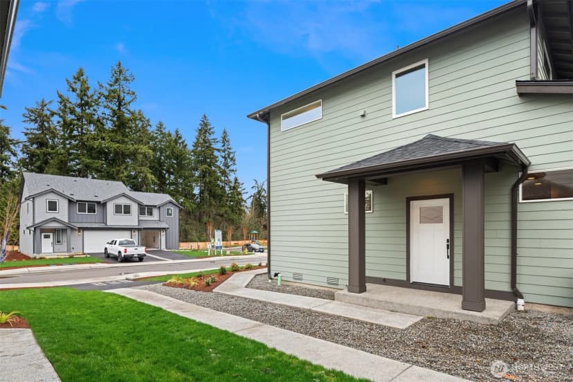 Property photo for 1407 Sw 122nd Lane #10b, Burien photo 3