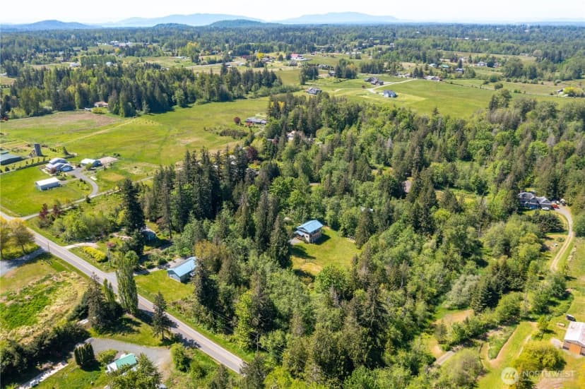 Property photo for 5483 Noon Road, Bellingham photo 38