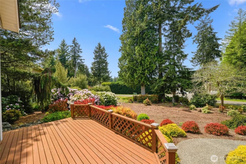 Property photo for 11011 Seaview Drive, Anderson Island photo 39