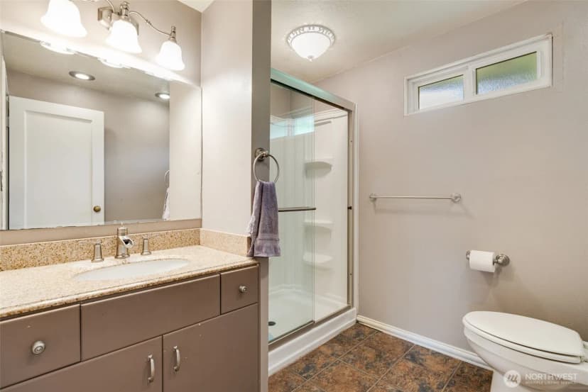Property photo for 414 W Wyandotte Avenue, Shelton photo 23