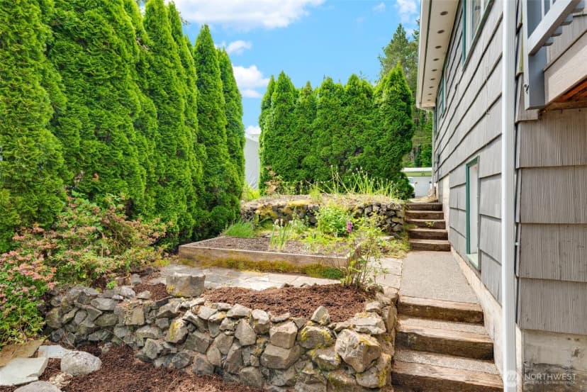 Property photo for 414 W Wyandotte Avenue, Shelton photo 35