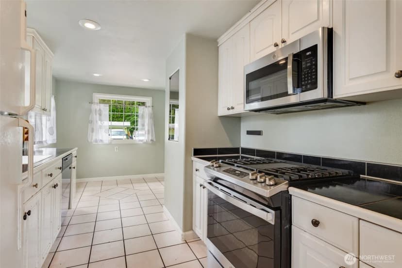 Property photo for 414 W Wyandotte Avenue, Shelton photo 13