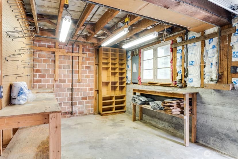 Property photo for 414 W Wyandotte Avenue, Shelton photo 28