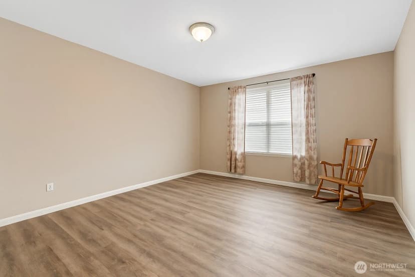 Property photo for 10511 196th Street Ct E, Graham photo 13