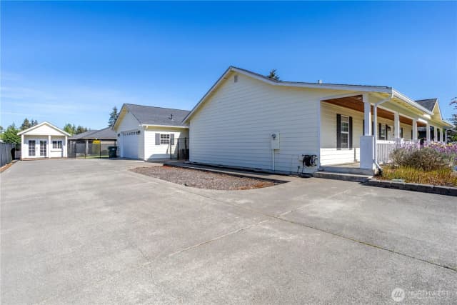 Property photo for 900 Pheasant Road, Centralia photo 3