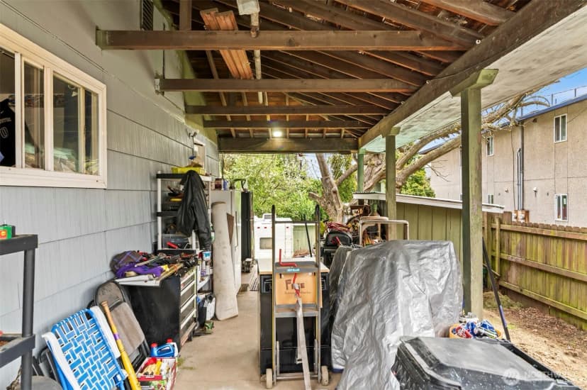 Property photo for 9444 5th Avenue Sw, Seattle photo 21