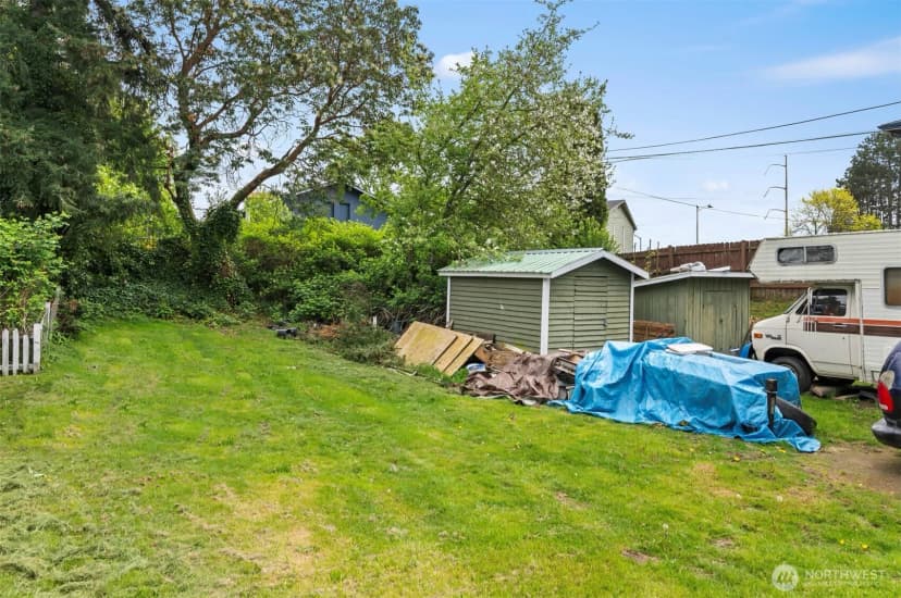 Property photo for 9444 5th Avenue Sw, Seattle photo 24
