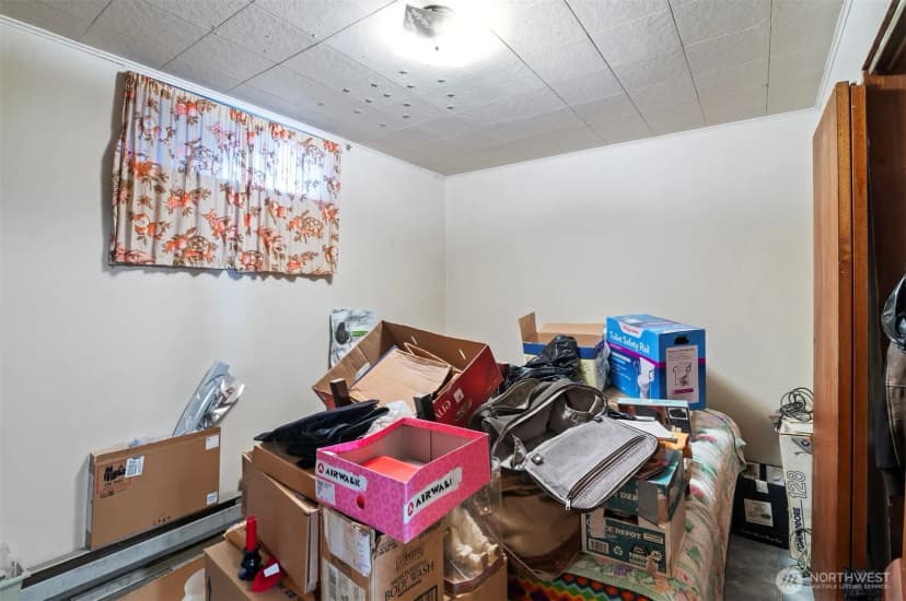 Property photo for 9444 5th Avenue Sw, Seattle photo 32