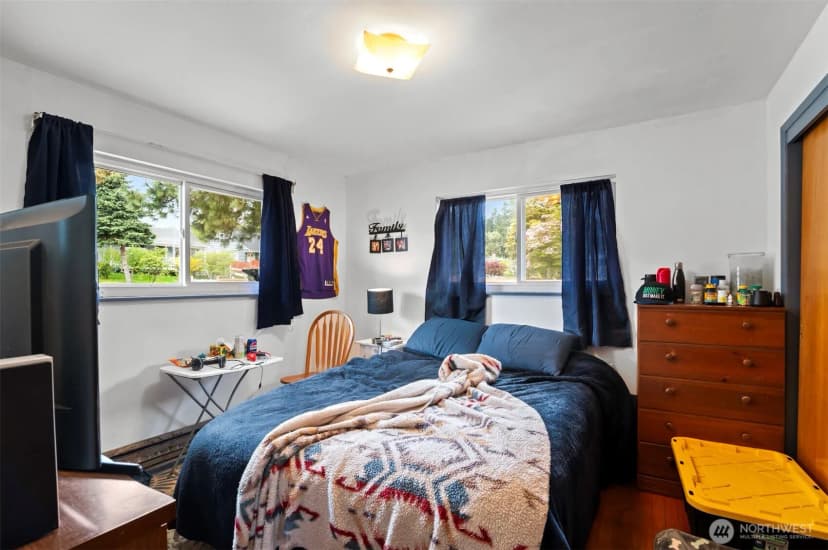 Property photo for 9444 5th Avenue Sw, Seattle photo 15