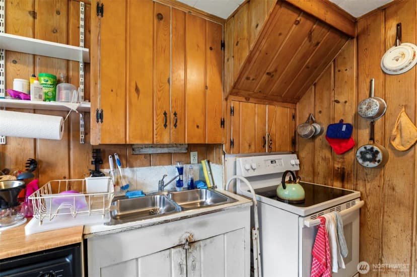 Property photo for 9444 5th Avenue Sw, Seattle photo 29