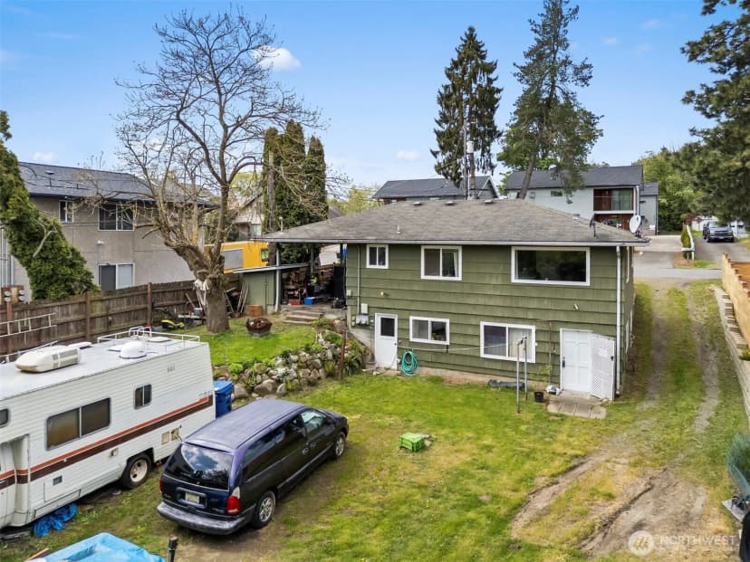 Property photo for 9444 5th Avenue Sw, Seattle photo 34