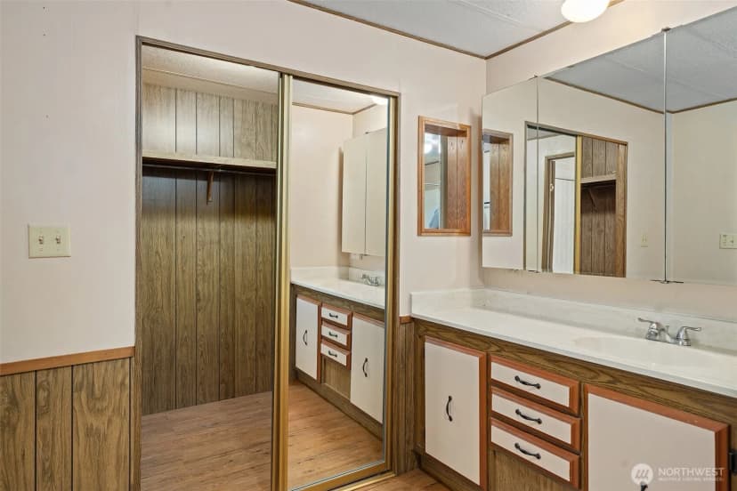 Property photo for 3180 Woodcock Road, Sequim photo 10