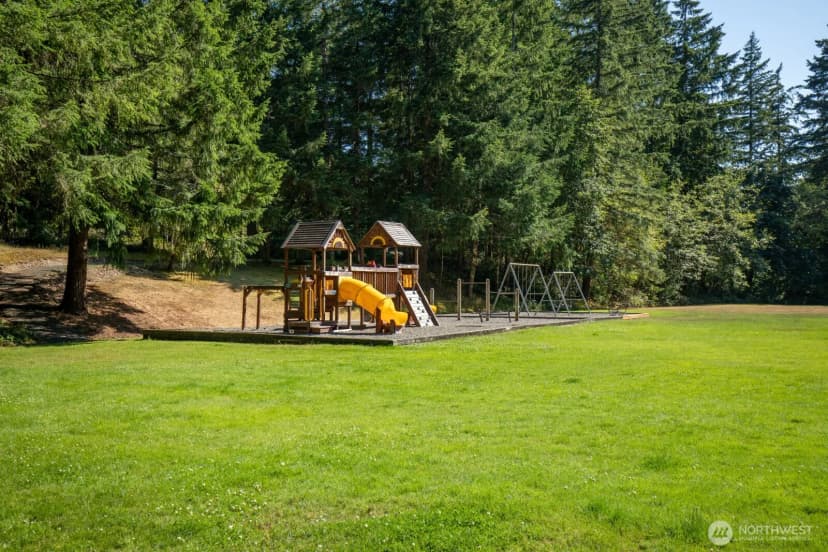 Property photo for 6141 Northill Drive Sw, Olympia photo 33