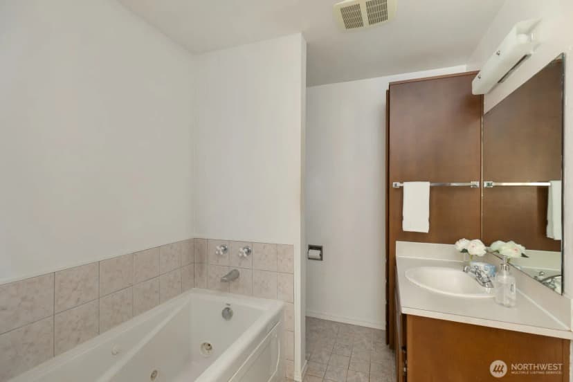 Property photo for 6141 Northill Drive Sw, Olympia photo 19