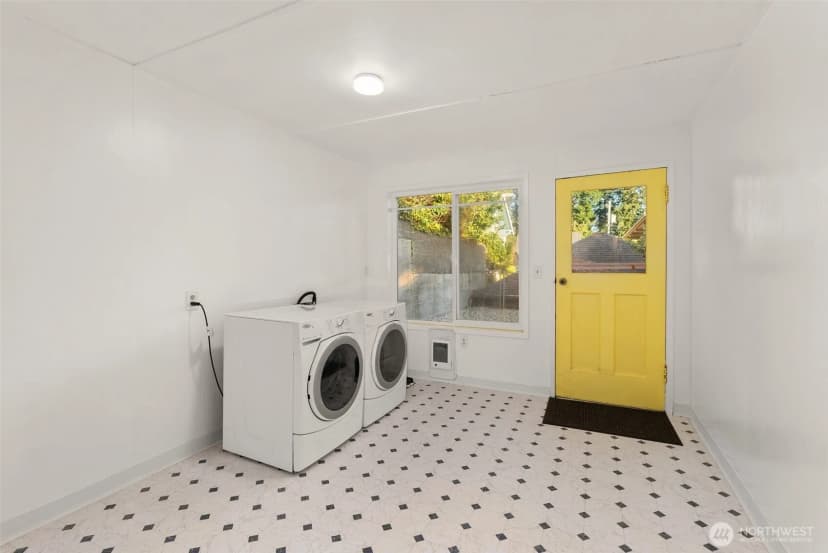 Property photo for 1250 N Broadway Street, Aberdeen photo 21
