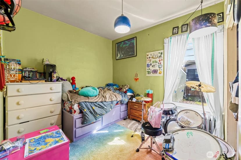 Property photo for 6744 Jones Avenue Nw, Seattle photo 11