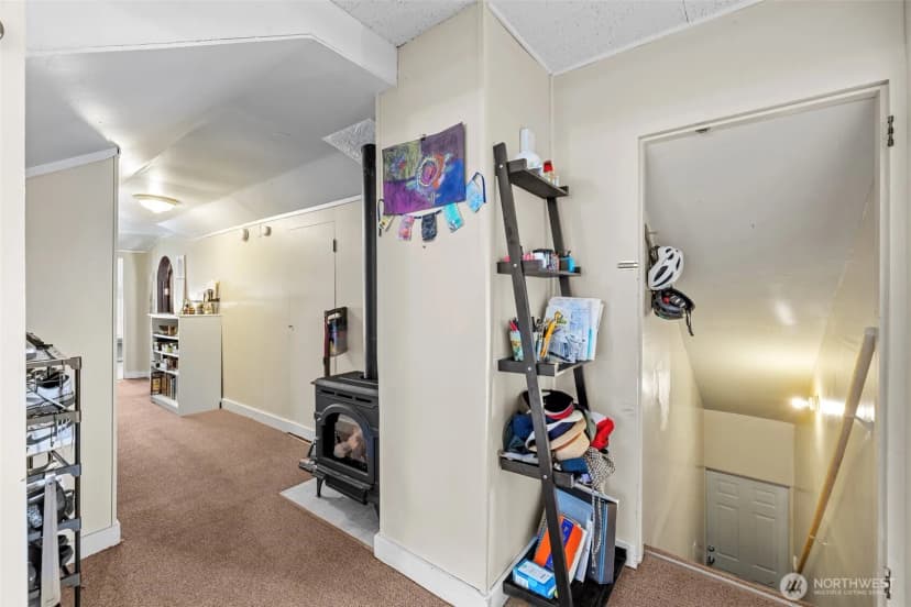 Property photo for 6744 Jones Avenue Nw, Seattle photo 18