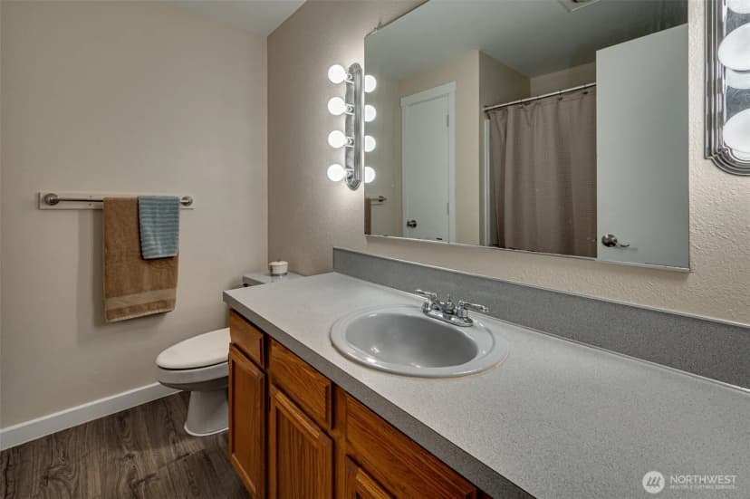 Property photo for 231 Valley Way, Woodland photo 17