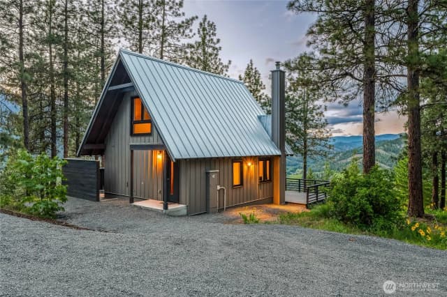 Property photo for 981 Nighthawk Ridge Lane, Leavenworth photo 4